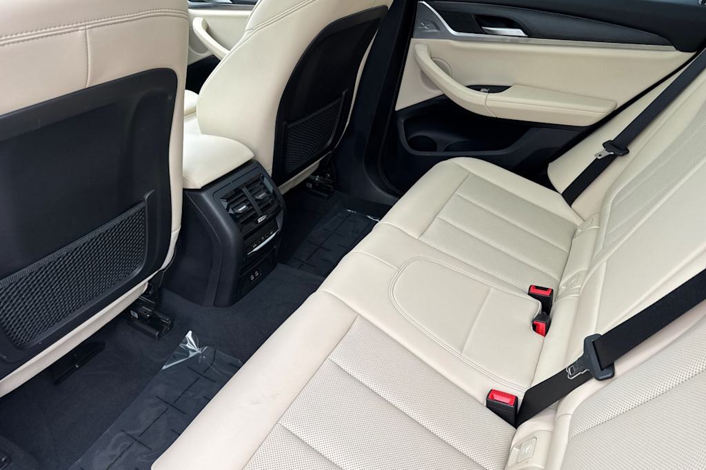 Thumbnail: 2023 BMW X3 - 10