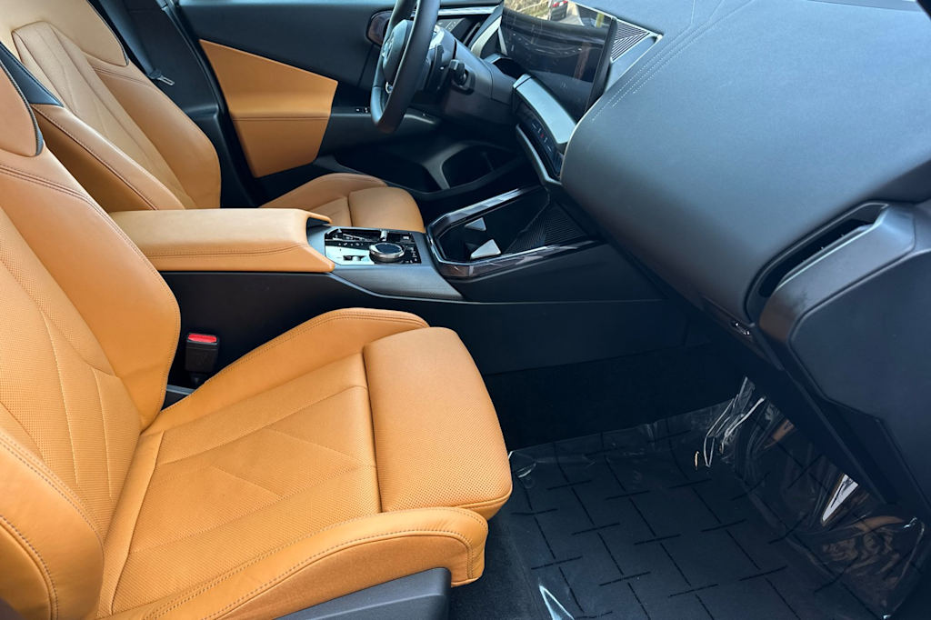 Thumbnail: 2025 BMW X3 - 10