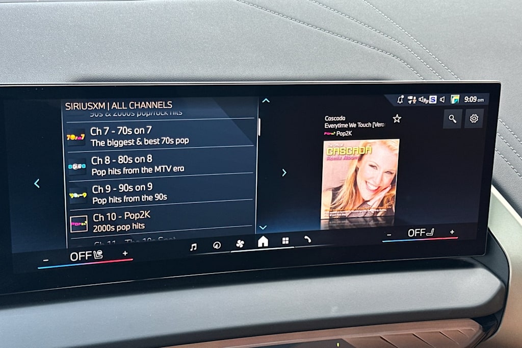 Thumbnail: 2025 BMW X3 - 16