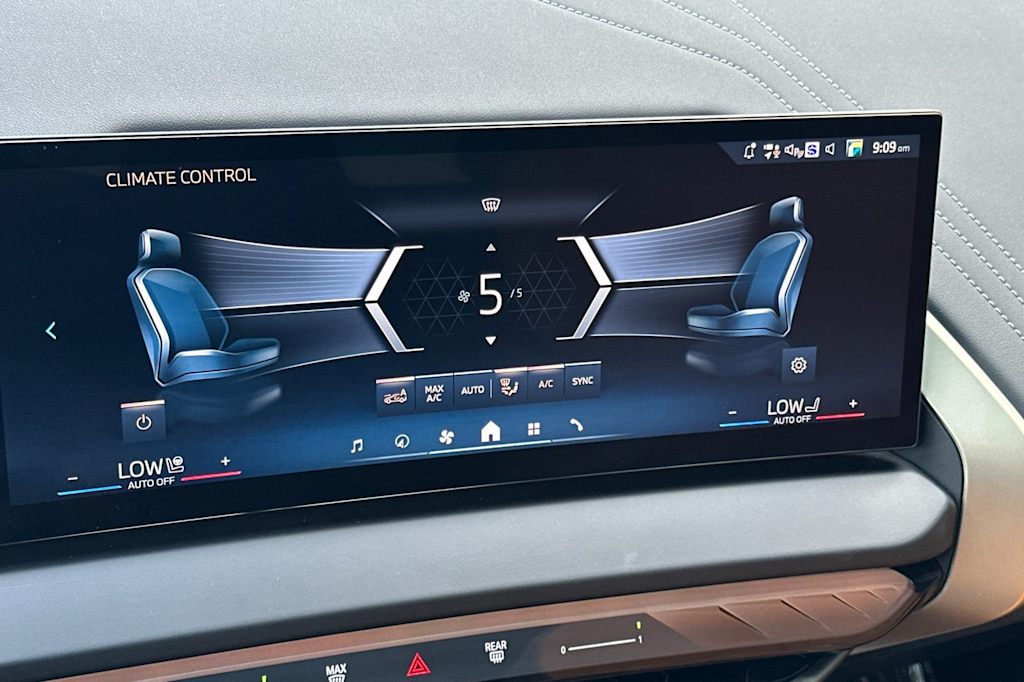 Thumbnail: 2025 BMW X3 - 25