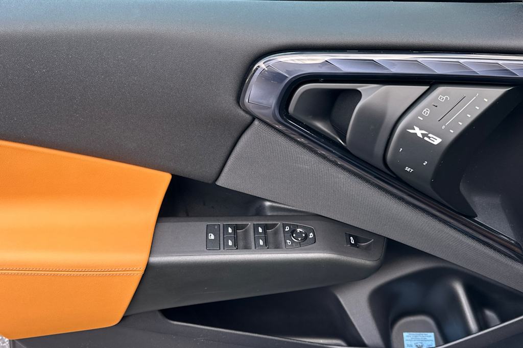 Thumbnail: 2025 BMW X3 - 20