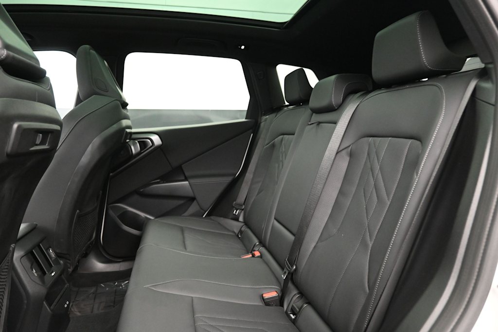 Thumbnail: 2026 BMW X3 - 10