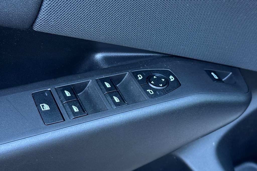 Thumbnail: 2025 BMW X3 - 21