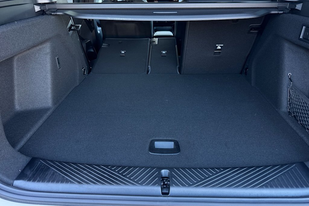 Thumbnail: 2025 BMW X3 - 16