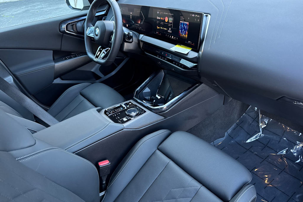 Thumbnail: 2025 BMW X3 - 12