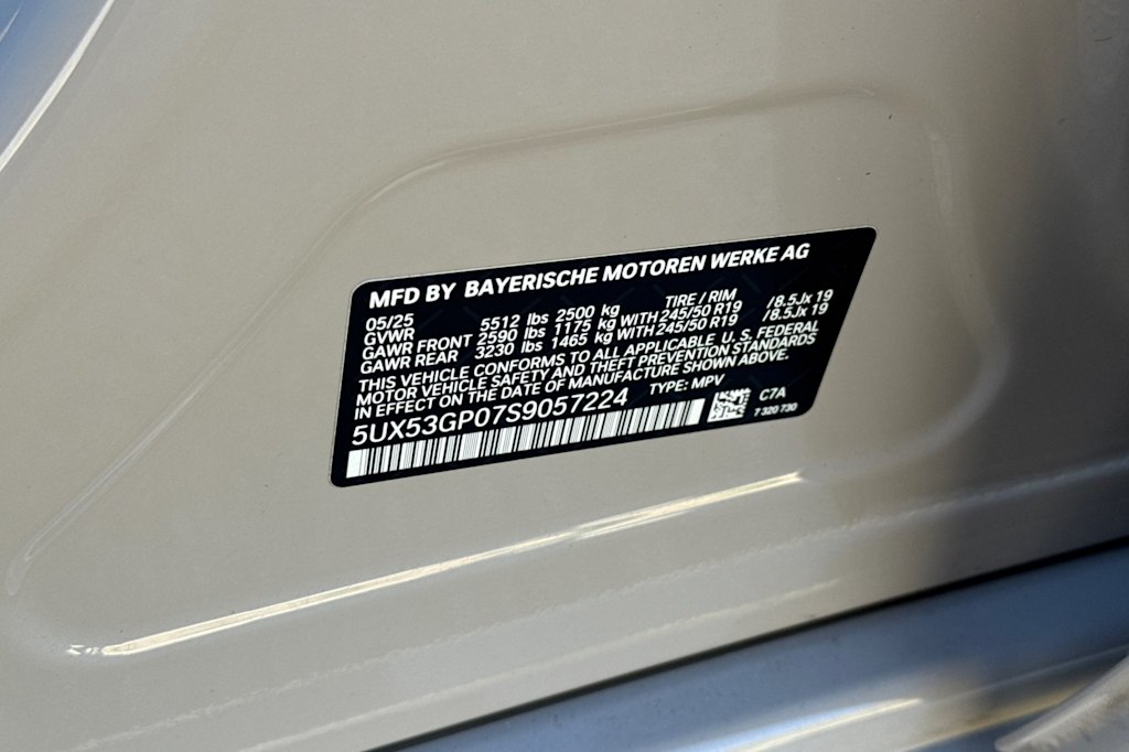 Thumbnail: 2025 BMW X3 - 17