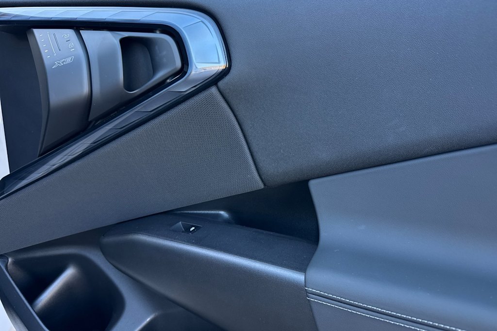 Thumbnail: 2025 BMW X3 - 23