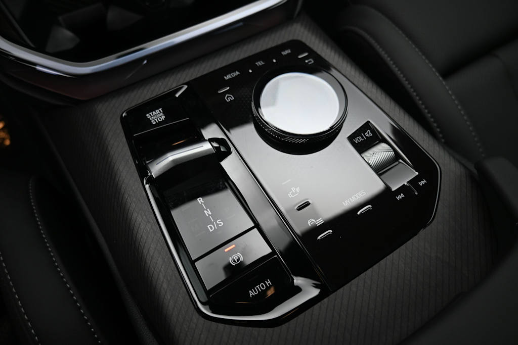 Thumbnail: 2026 BMW X3 - 10