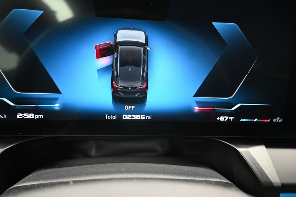 Thumbnail: 2025 BMW X3 - 13