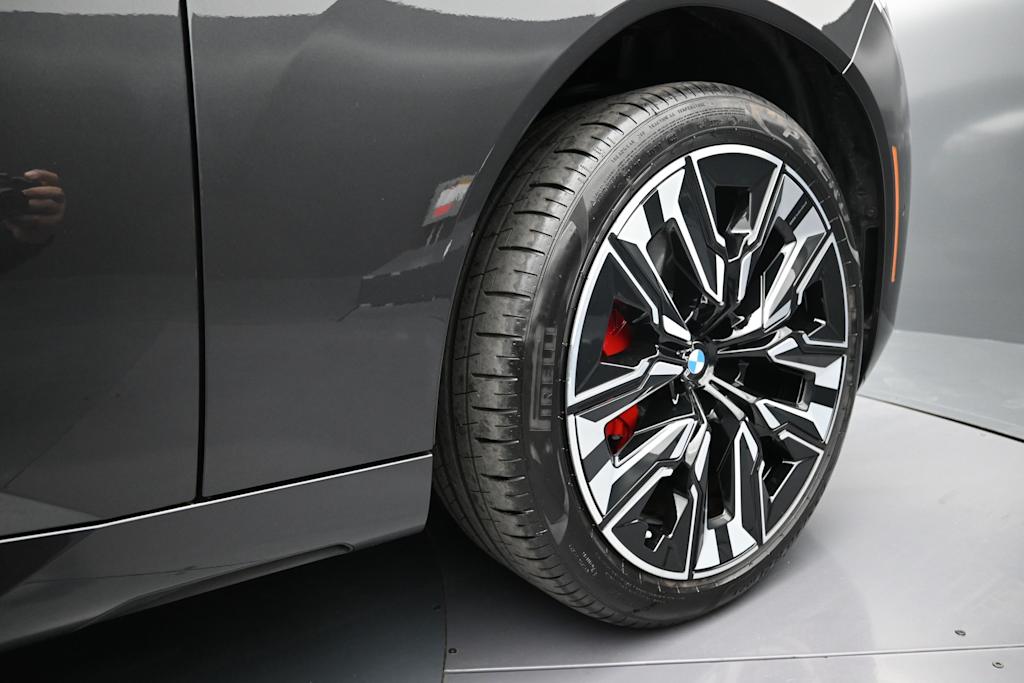 Thumbnail: 2025 BMW X3 - 8
