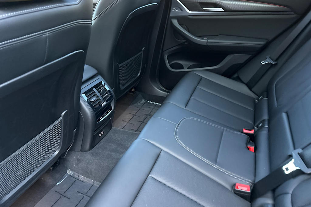 Thumbnail: 2024 BMW X3 - 11