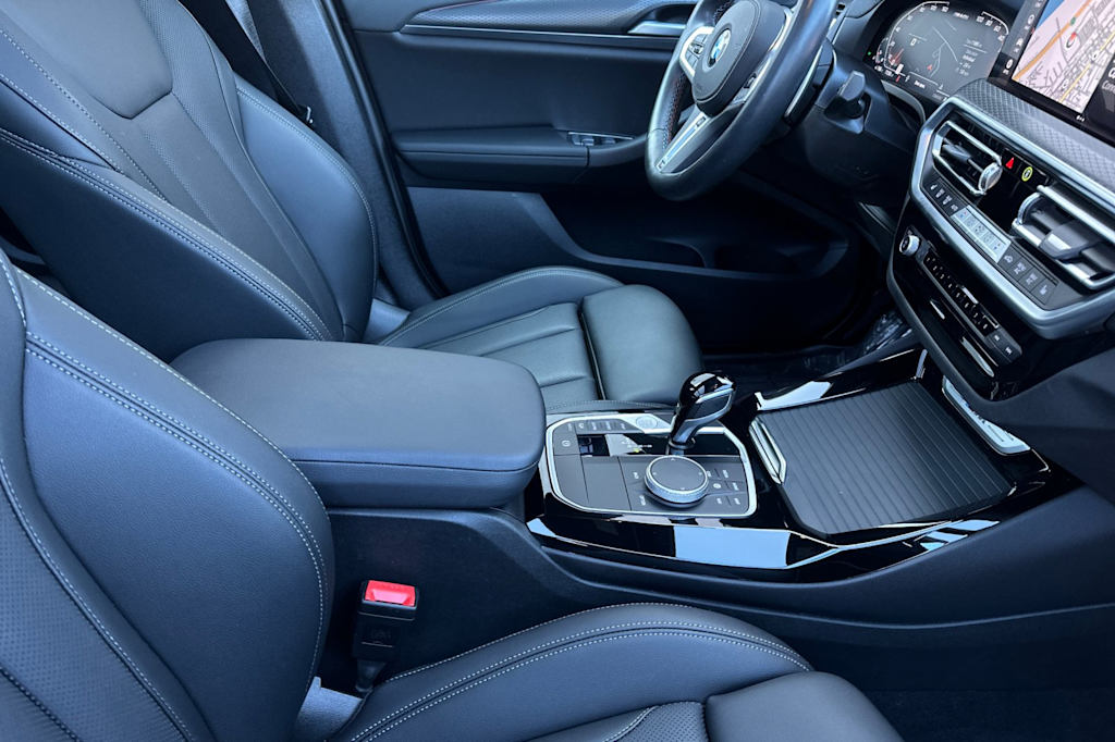 Thumbnail: 2024 BMW X3 - 10