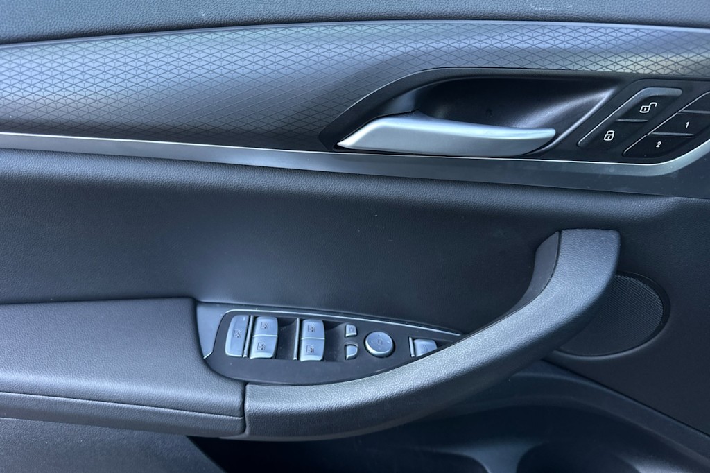 Thumbnail: 2024 BMW X3 - 22