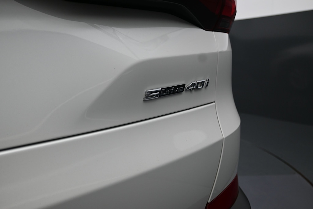 Thumbnail: 2023 BMW X5 - 7