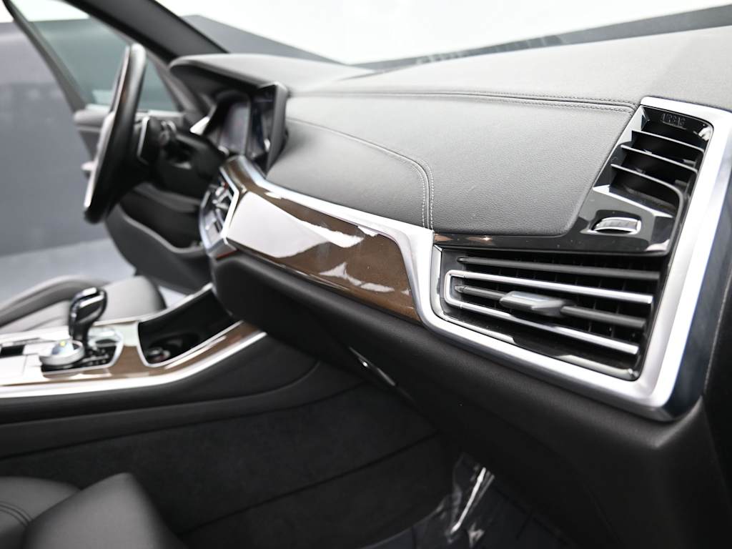 Thumbnail: 2020 BMW X5 - 7