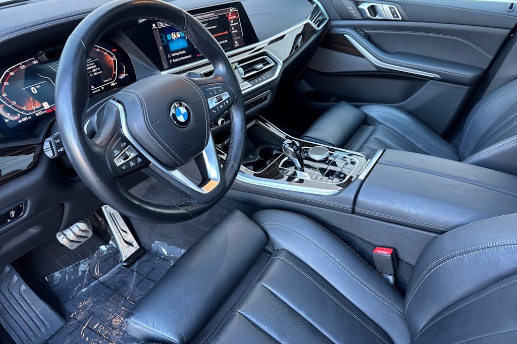 Thumbnail: 2021 BMW X5 - 8