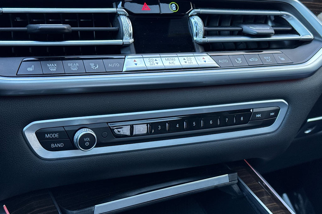 Thumbnail: 2021 BMW X5 - 28