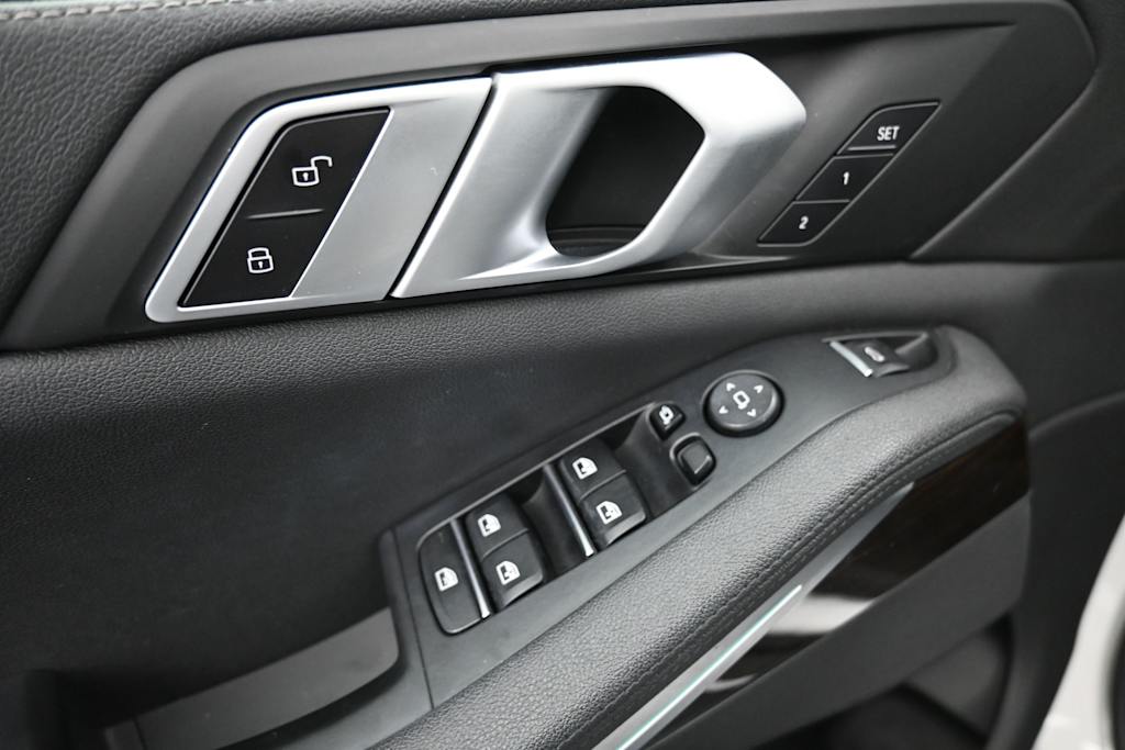 Thumbnail: 2019 BMW X5 - 16