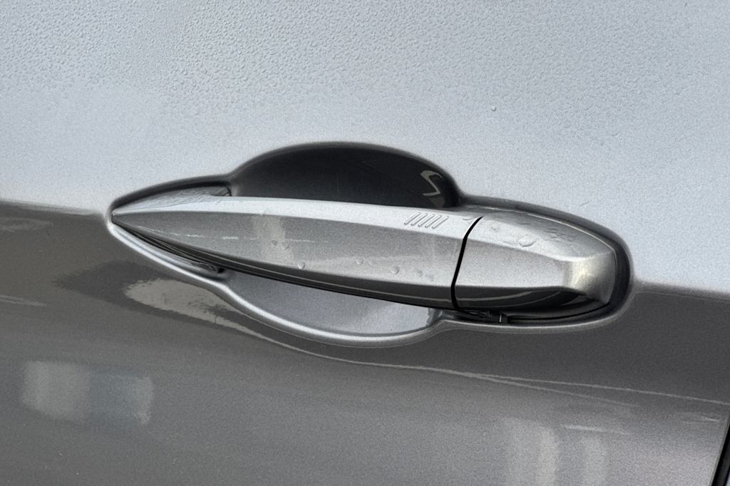 Thumbnail: 2018 BMW X5 - 18