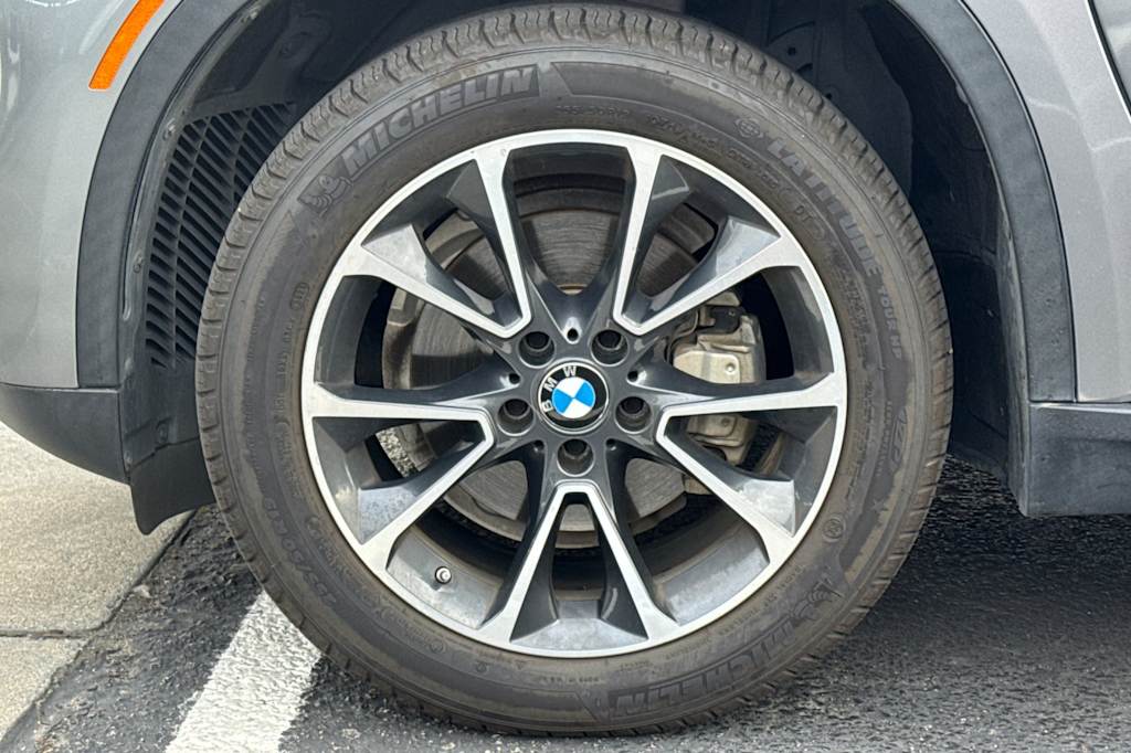 Thumbnail: 2018 BMW X5 - 20