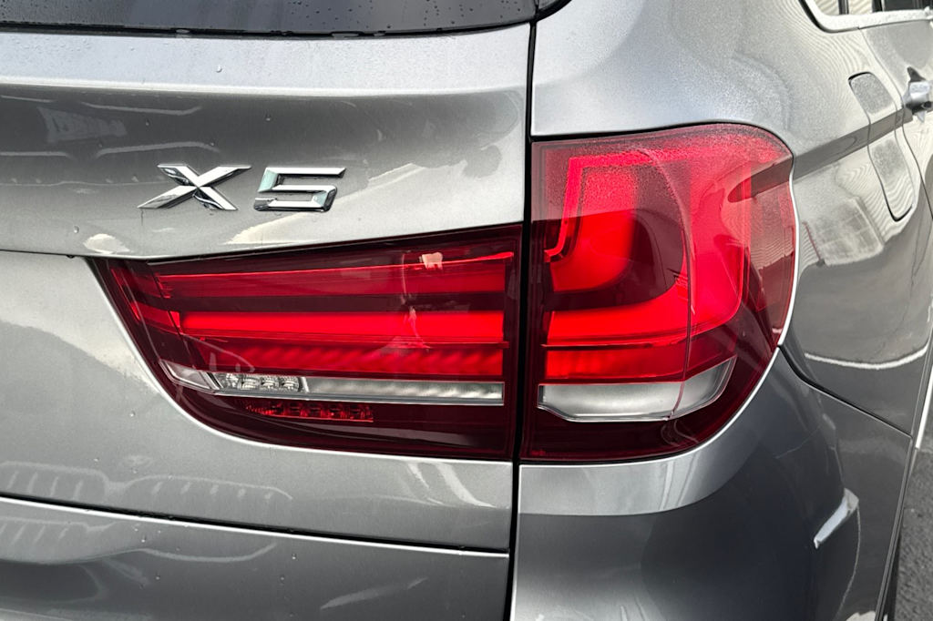 Thumbnail: 2018 BMW X5 - 16