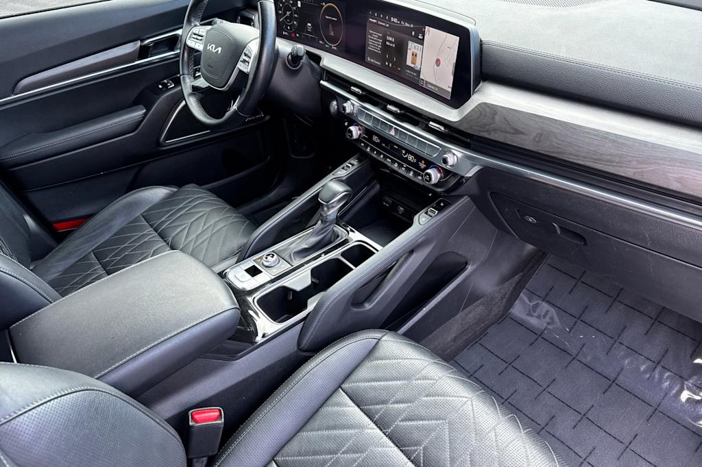 Thumbnail: 2023 Kia Telluride - 12