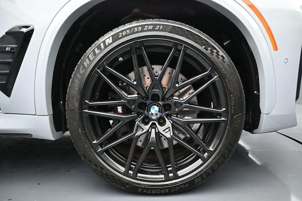 Thumbnail: 2024 BMW X5 - 8