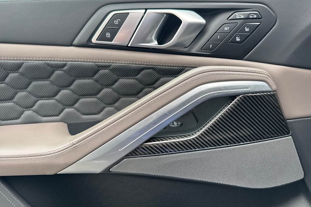 Thumbnail: 2024 BMW X6 - 16