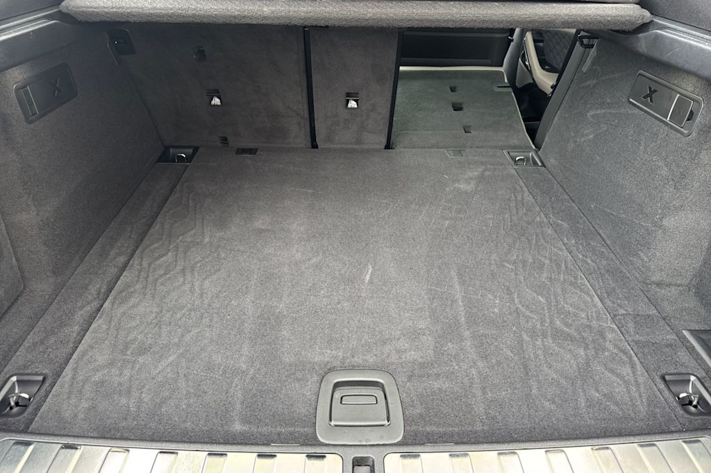 Thumbnail: 2024 BMW X6 - 23