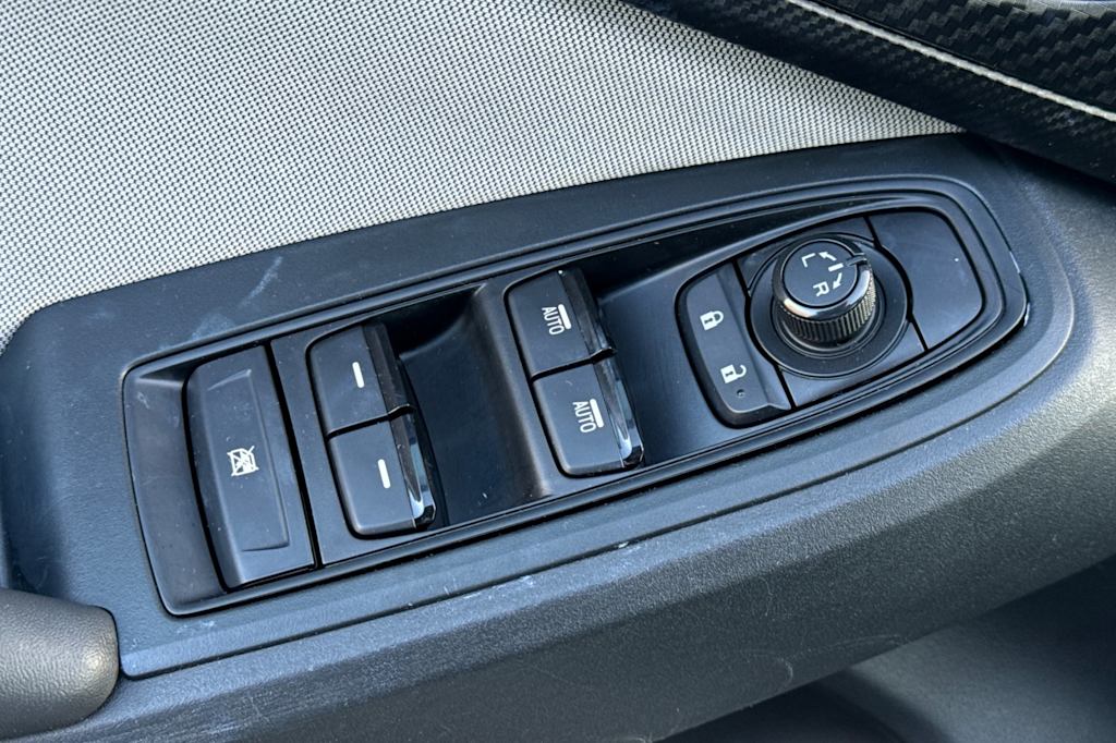 Thumbnail: 2019 Subaru Crosstrek - 22