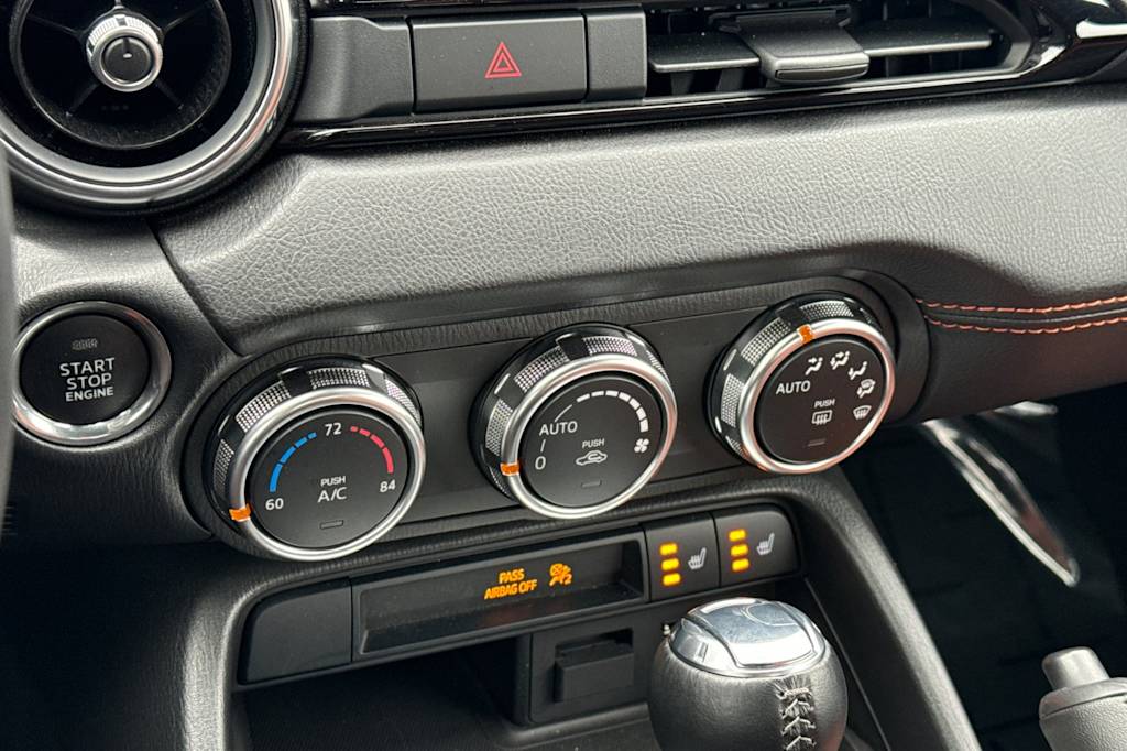 Thumbnail: 2023 Mazda MX-5 Miata - 23