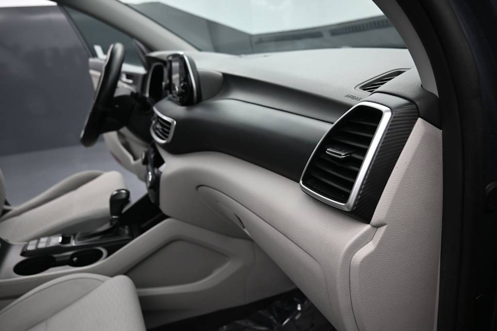 Thumbnail: 2021 Hyundai Tucson - 17