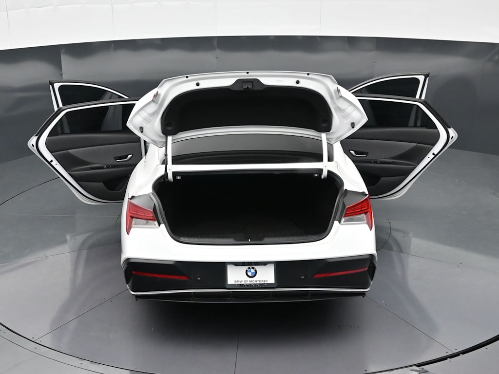 Thumbnail: 2024 Hyundai Elantra - 36