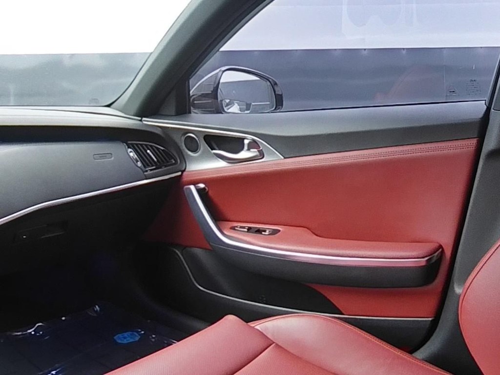 Thumbnail: 2022 Kia Stinger - 33