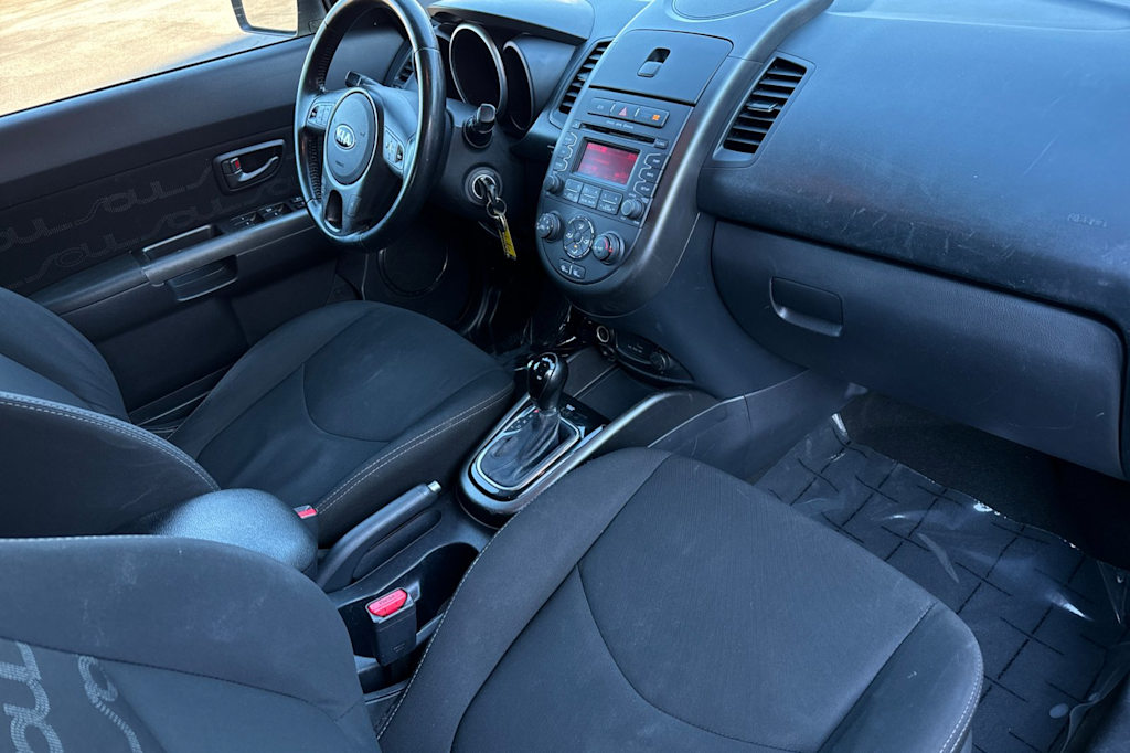 Thumbnail: 2013 Kia Soul - 11