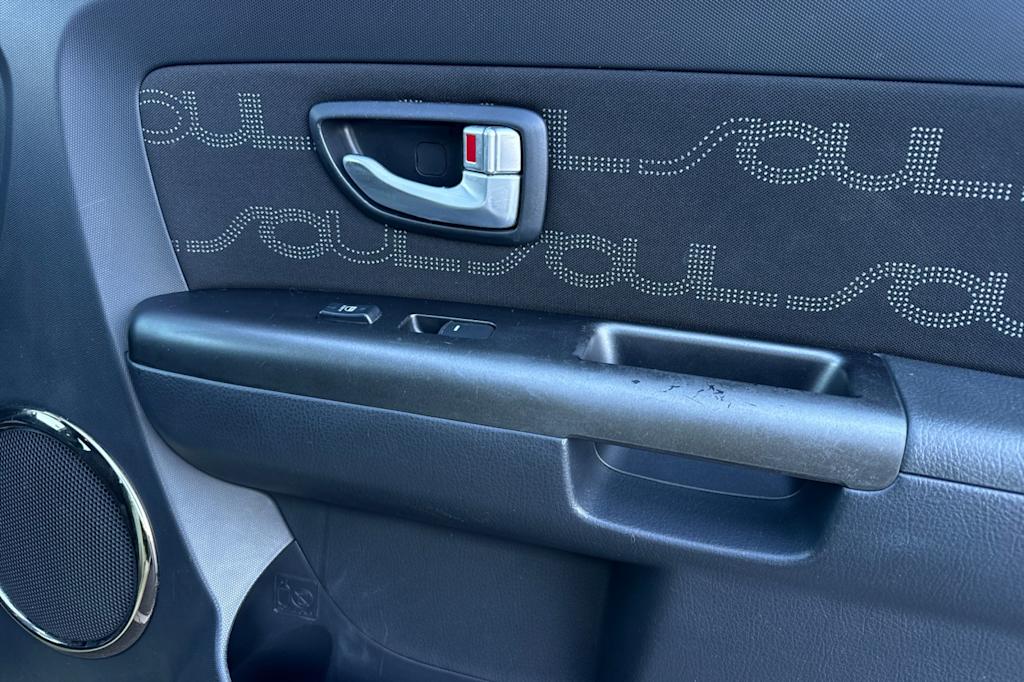 Thumbnail: 2013 Kia Soul - 22