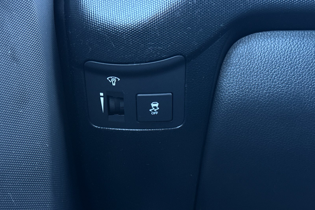 Thumbnail: 2013 Kia Soul - 28