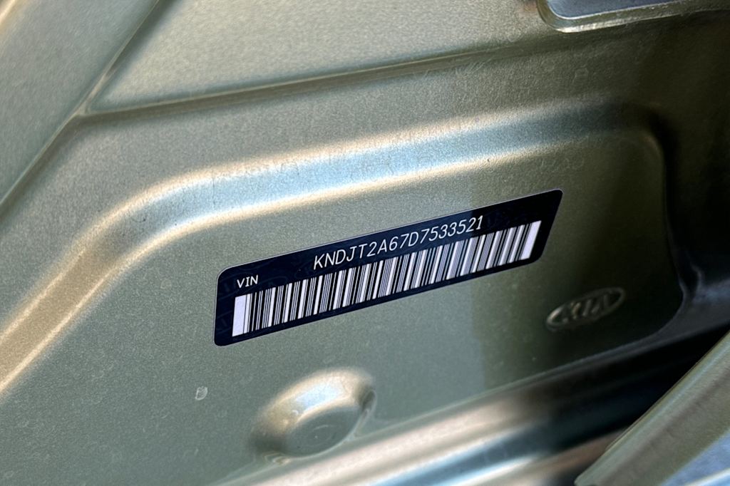 Thumbnail: 2013 Kia Soul - 16