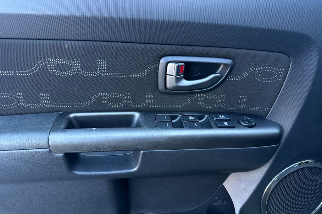 Thumbnail: 2013 Kia Soul - 20