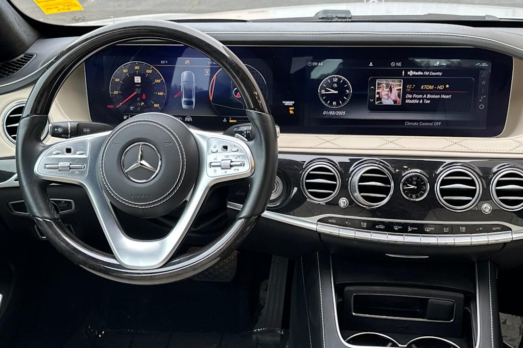 2020 Mercedes-Benz S-Class S 560 12