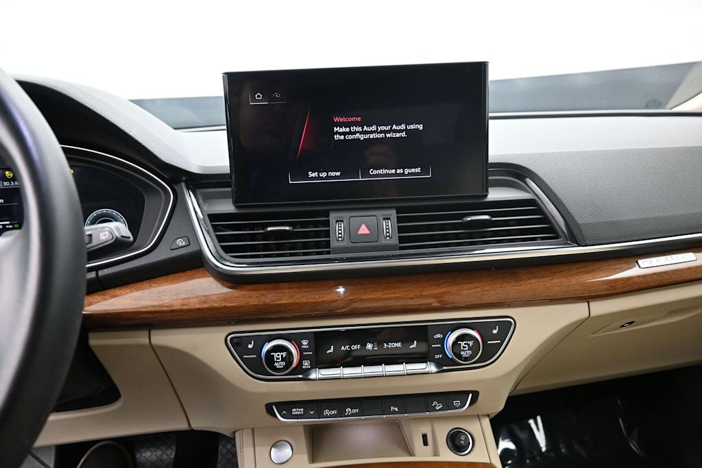 Thumbnail: 2022 Audi Q5 - 10