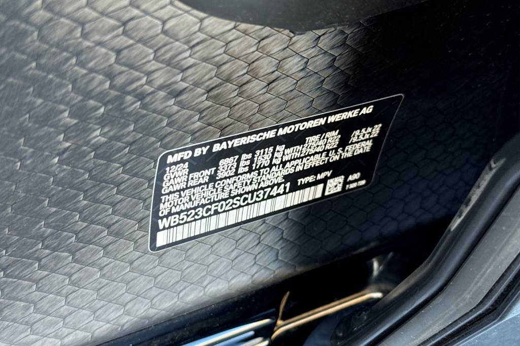 Thumbnail: 2025 BMW iX - 17