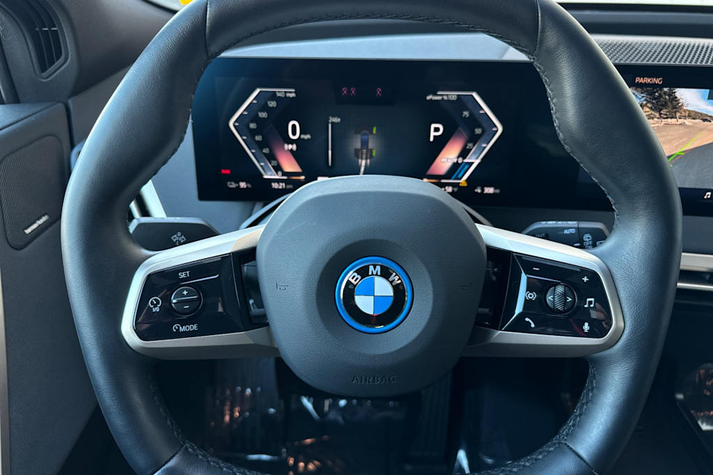 Thumbnail: 2025 BMW iX - 28