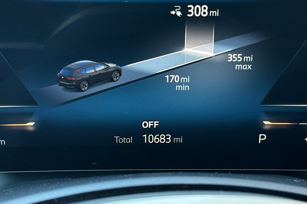 Thumbnail: 2025 BMW iX - 31