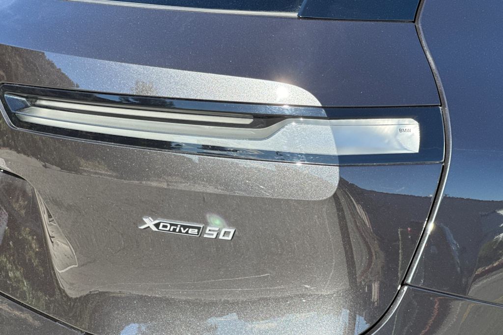 Thumbnail: 2025 BMW iX - 33