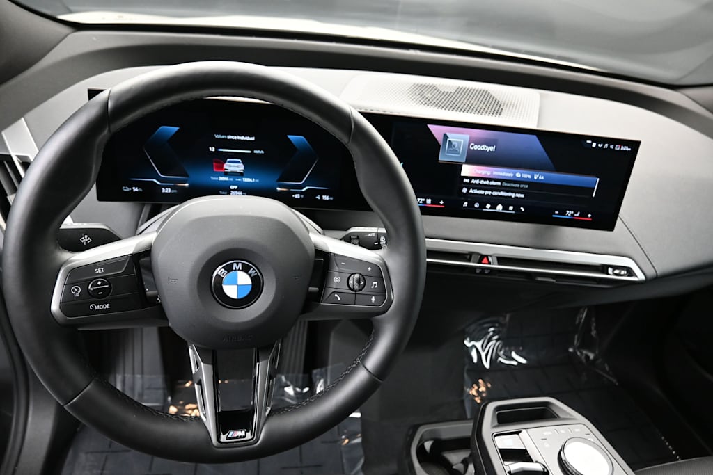 Thumbnail: 2025 BMW iX - 2