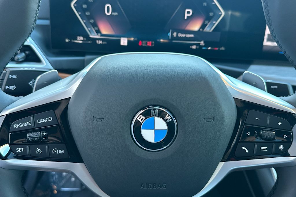 Thumbnail: 2025 BMW 4 Series - 29