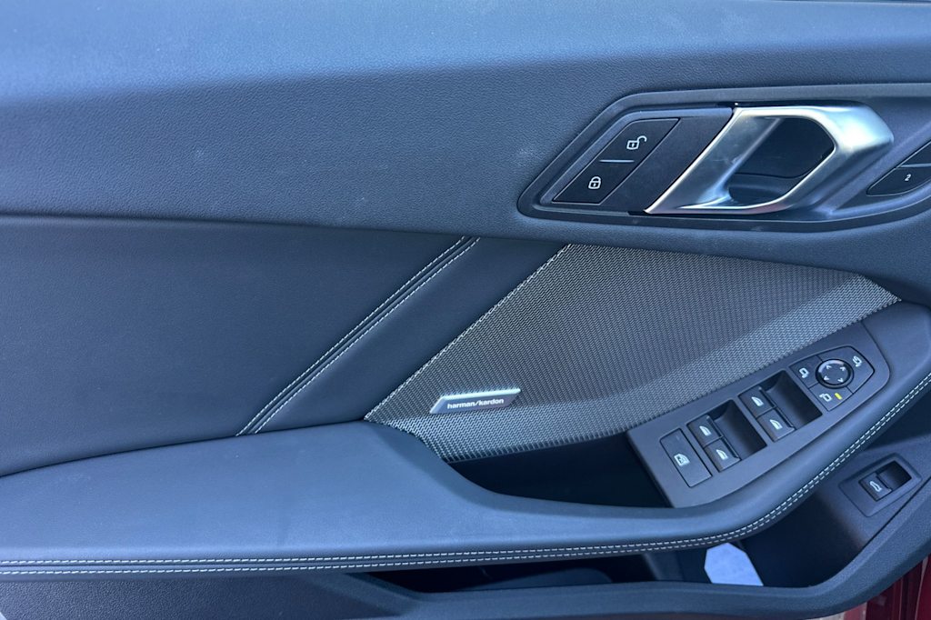 Thumbnail: 2025 BMW 2 Series - 21