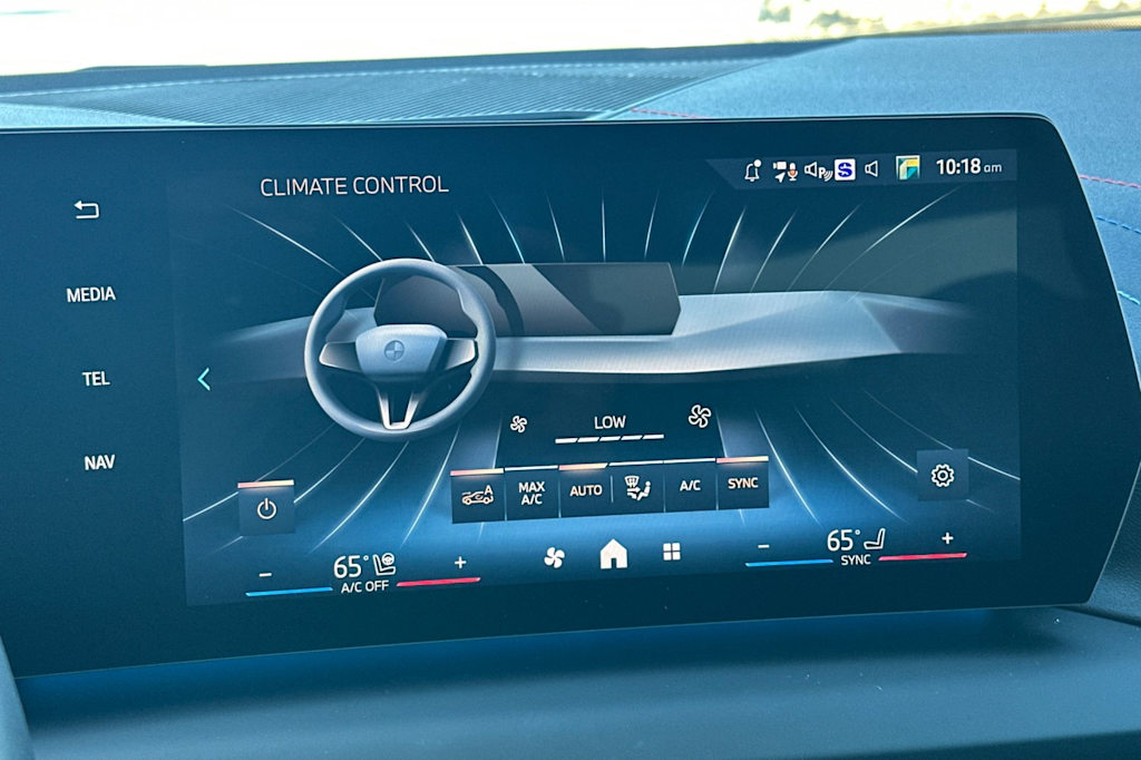 Thumbnail: 2025 BMW 2 Series - 28