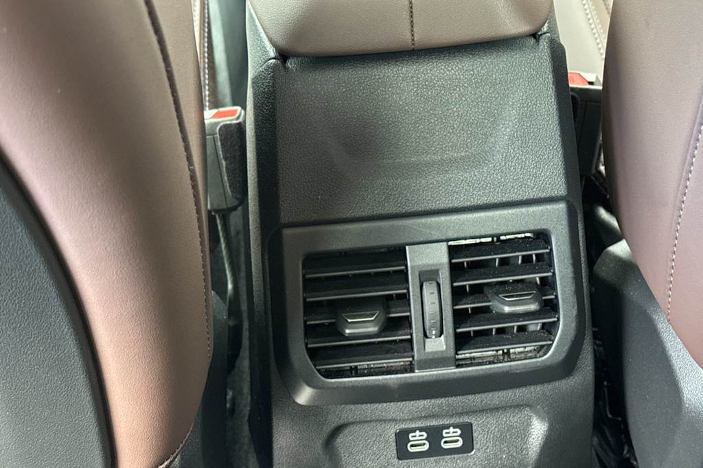 Thumbnail: 2025 BMW 2 Series - 22